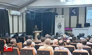 اصناف بازوان قدرتمند انقلاب و ستون اقتصاد مقاومتی هستند