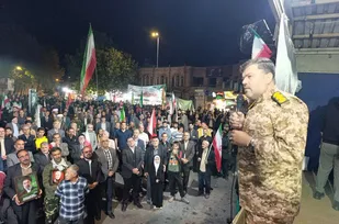 لیبرال&zwnj;ها تاریخ را مطالعه کنند؛ ملت ایران اهل تسلیم نیست