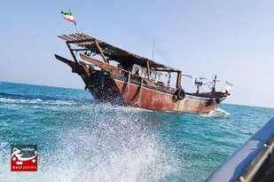 توقیف ۳ فروند شناور صیادی متخلف در آب&zwnj;های استان بوشهر