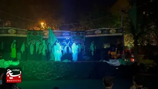 اجرای نمایش کاروان خورشید بسیج هنرمندان شاهرود در تهران+ عکس و فیلم