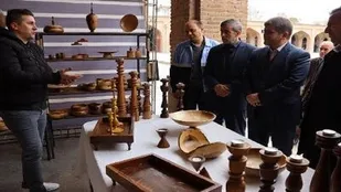 برپایی نمایشگاه صنایع&zwnj;دستی در مسجد کبود تبریز