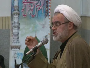 کسانی که حرف از رابطه با آمریکا می&zwnj;زنند به بیراهه رفته&zwnj;اند