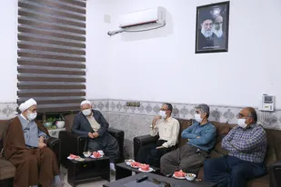 اقتدار کشور محصول سختی&zwnj;های خانواده شهداست/ حضور پيشمرگان كُرد موجب ارتقای روحیه رزمندگان در دفاع مقدس شد