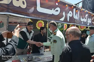 بازدید فرمانده انتظامی استان همدان از موکب&zwnj;های اربعین حسینی در ملایر