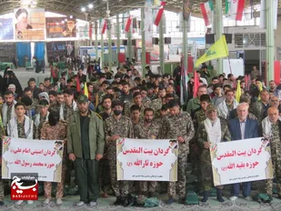 نمایش اقتدار بسیح در خمینی شهر