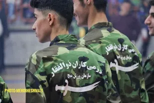 نمایش مقتدرانه گروه رزمی ذوالفقار ناحیه مقاومت بسيج کرمانشاه