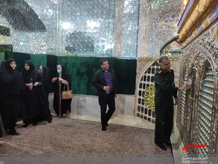 غبار روبی امامزاده سلطان محمد توسط فرمانده ناحیه بسیج حضرت امیرالمومنین(علیه السلام)
