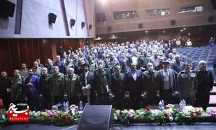مراسم تکریم و معارفه مدیرعامل موزه ملی انقلاب اسلامی و دفاع مقدس برگزار شد