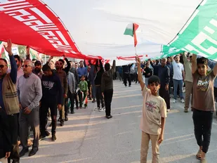 راهپیمایی مردم دیّر علیه اغتشاشگران