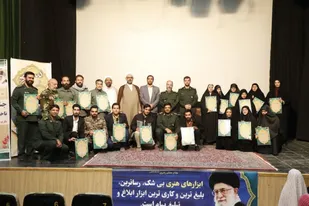 تجلیل از بسیجیان برتر سال ۱۴۰۱ در جشنواره مالک اشتر مهریز/زارع کمالی :فرهنگ ناب بسیجی فرهنگ دفاع از مظلوم است