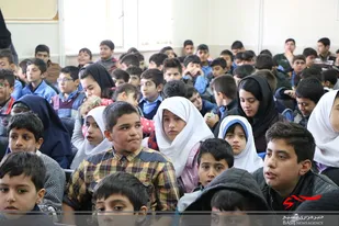جشن پیروی در آموزشگاه استثنایی دهقان سامان