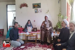 دیدار جمعی از مسئولین کبودراهنگ با ۲۴ خانواده شهید در راستای کنگره ملی شهدا