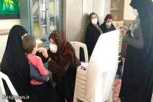 خدمات&zwnj;رسانی گروه جهادی بسیج طلاب نهاوند در روستای ظفرآباد گیان