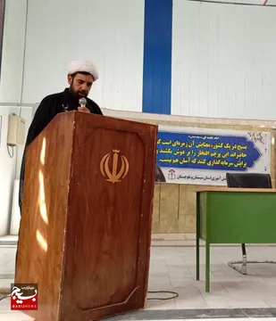 سفر بی پایان انسان عاقل در طلب علم از تولد تا مرگ
