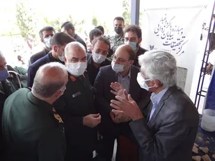 بازدید فرمانده کل سپاه از طرح&zwnj; ملی نانو رس، بذر و تولید کیت&zwnj;های تشخیص کرونا