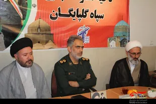 ديدار شوراي روحانيت و شوراي تأمين گلپايگان با فرمانده سپاه ناحيه