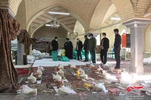 تقدیم یکهزار بسته غذایی در شهرکرد
