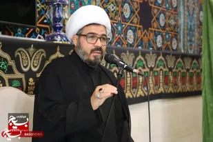 نقش محوری روحانیت در سال های دفاع مقدس به درستی تبیین شود