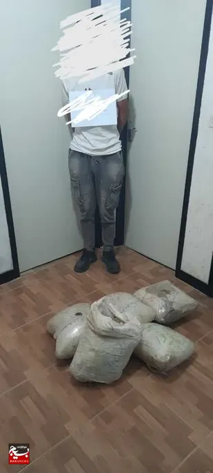 کشف ۵۰ کیلوگرم مواد مخدر توسط بسیجیان سپاه ناحیه سروستان