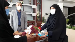 تجلیل از بانوان محجبه بانک ها و مراکز درمانی شاهرود+ تصاویر