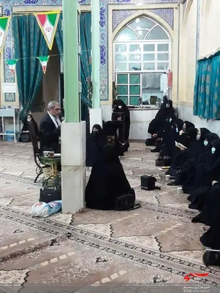 جلسه حلقه صالحین بسیجیان پایگاه حضرت مریم (س) میبد