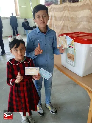ایستادگی و دفاع نسل به نسل زنده تر می شود