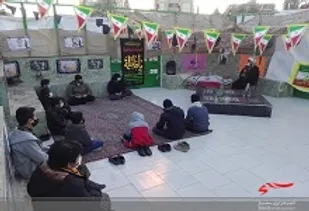برگزاری نشست بصیرتی در جوار گلزار شهدای گمنام مهرشهر