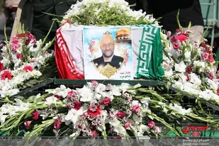 پیکر مطهر شهید مدافع حرم سید احمد قریشی تشییع شد