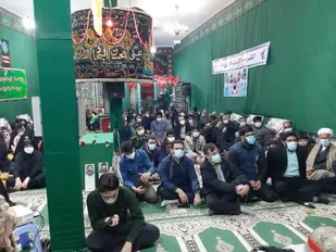 یادواره آبرومحله حسینیه امام علی (ع) شهر ایلام برگزارشد.