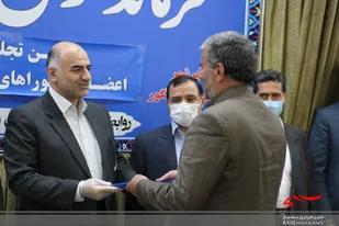 آیین تجلیل از اعضای شوراهای اسلامی شهر در فرمانداری ملایر