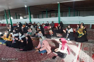 برگزاری جشن کوثر و نهضت روشنگری بسیجیان پایگاه طاها ملایر