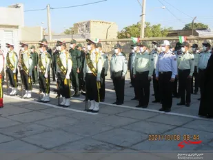 صبحگاه مشترک نیروهای نظامی و انتظامی شهرستان دهاقان برگزار گردید