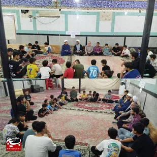 نشست روشنگری و بصیرتی به مناسبت هفته عقیدتی و سیاسی