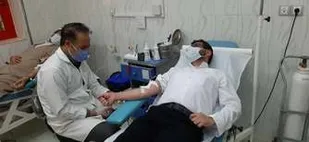 اهدای خون بسیجیان در شهرستان فارسان