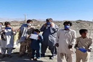 توزیع ماسک رایگان درایرندگان خاش