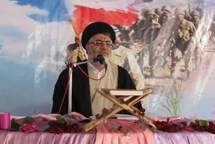 مشکلات جوامع اسلامی به خاطر دوری از قرآن است