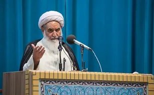 تاکید امام جمعه کرمانشاه بر گره&zwnj;گشایی مسئولان از کار مردم/ برای آرامش جامعه تلاش کنید