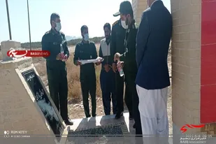 غبار روبی مزار شهید محمد عثمان بارانزهی در سیب و سوران