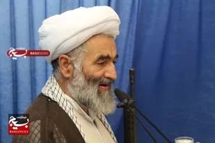 دشمن به دنبال ایجاد شکاف بین مردم و حاکمیت است