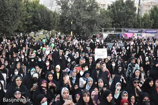 حضور پرشور اراکی ها در گردهمایی بزرگ &laquo;مدافعان حریم خانواده&raquo;