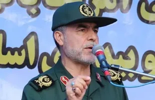 محاصره تبلیغاتی دشمن باید شکسته شود/باید شاخص&zwnj;های دانشگاه اسلامی را درست تبیین کنیم