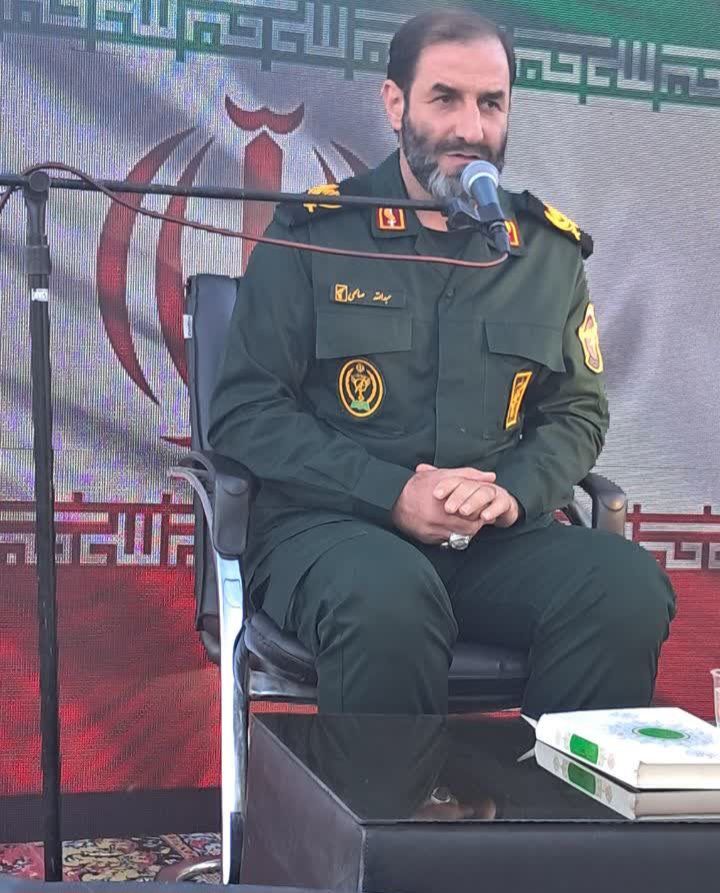 شهدا در امتداد هم، از دفاع مقدس تا مدافعین حرم