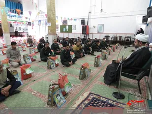 توزیع 417 بسته معیشتی با حضور امام جمعه محترم شهرستان سنقر