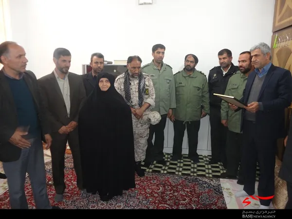 آئین آبروی محله، یادواره شهید شهید رستم صادقی در دهستان چم چنگ شهرستان سامان استان چهارمحال و بختیاری  برگزار شد.