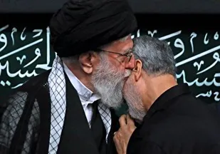 حاج قاسم از آنهایی است که شفاعت می کند ان شاءالله/ما چه کاره ایم که شفاعت کنیم؟