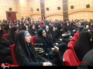 نقش مؤثر بانوان در خانواده و جلوگیری از بروز آسیب&zwnj;های فضای مجازی