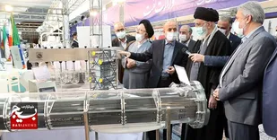 امام خامنه&zwnj;ای (مدظله العالی) صبح امروز از نمایشگاه توانمندی&zwnj;های صنعتی بازدید کردند