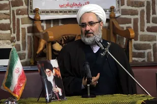 معلمان در ایجاد جامعه آرمانی و انقلابی نقش&zwnj;آفرین هستند