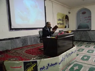 برگزاری کلاس تفسیر وآموزش قرآن کریم درسپاه هرسین