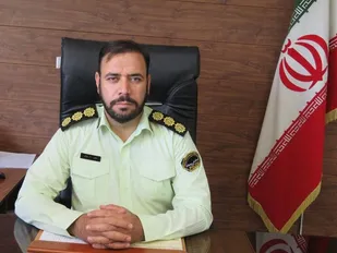 یک دستگاه خودرو حامل مواد خوراکی قاچاق در دلیجان توقیف شد